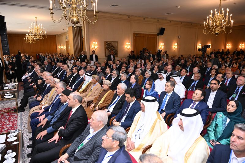 Foreign Minister: Dialogue key to addressing challenges