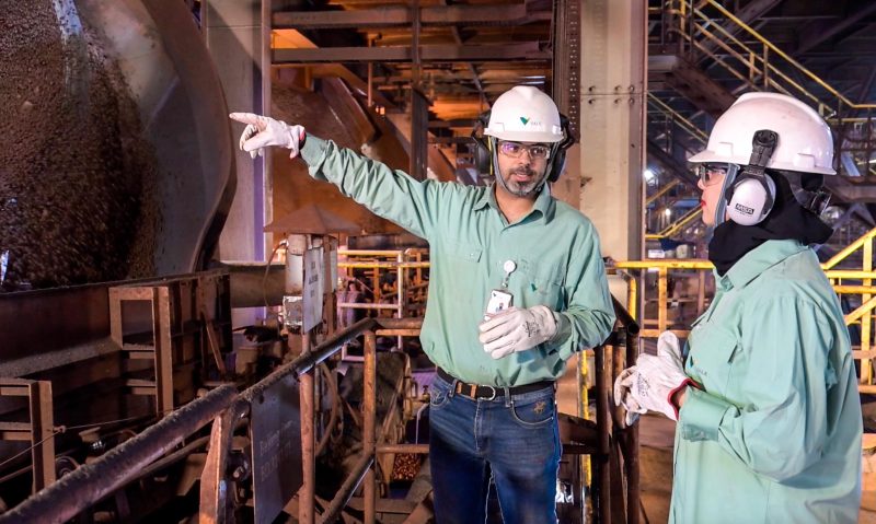 ميناء صحار يستقطب استثمارات جديدة بأكثر من 1.5 مليار ريال عُماني