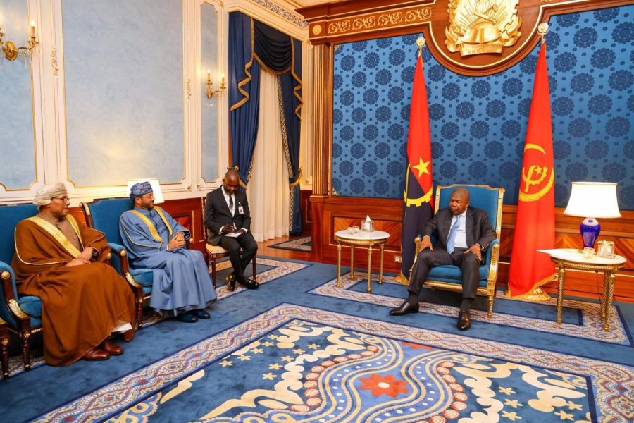 Minister discuss strengthening cooperation with Angola President