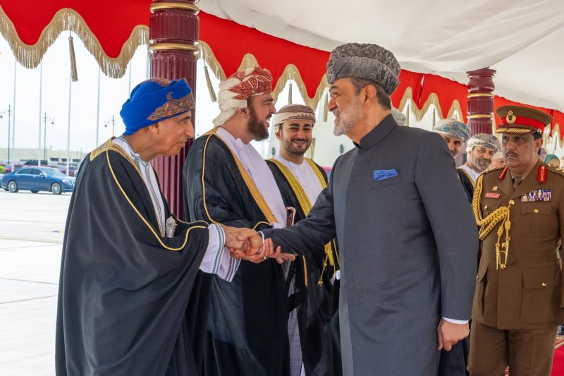 His Majesty leaves for Russia