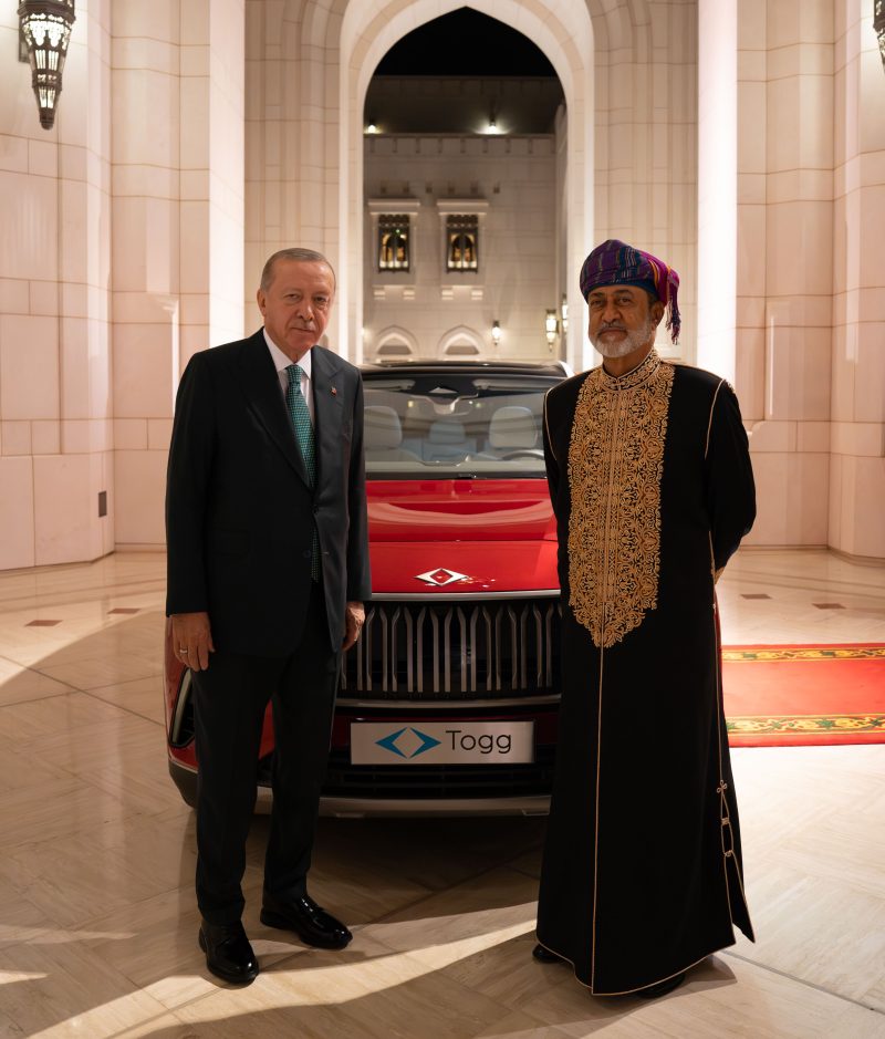 His Majesty hosts dinner in honour of Turkish President