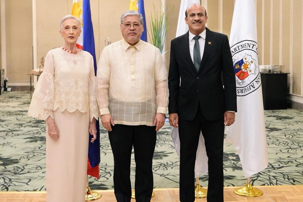 Philippines: Ambassador meets Philippine Foreign Secretary