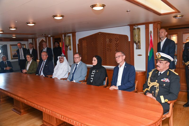 الدنمارك: سفيرة سلطنة عمان تستقبل السفينة شباب عمان الثانية