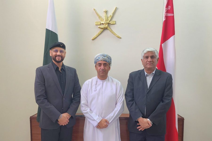 Karachi: Consul General receives Company Heads