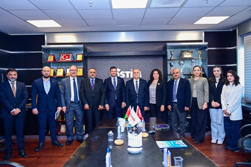 تركيا: سفير سلطنة عُمان يزور منطقة أوستيم الصناعية لبحث تعزيز التعاون التجاري والتكنولوجي