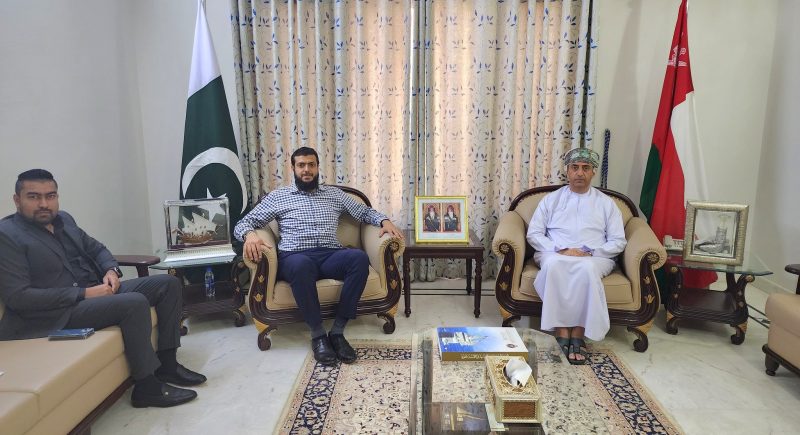 كراتشي: القنصل العام يستقبل عددًا من مسؤولي الشركات الباكستانية لبحث فرص التعاون