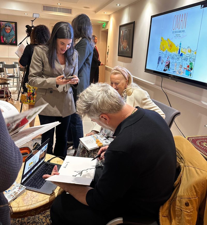 فرنسا: تدشين كتاب (عُمان: على خُطى البحّار سندباد)