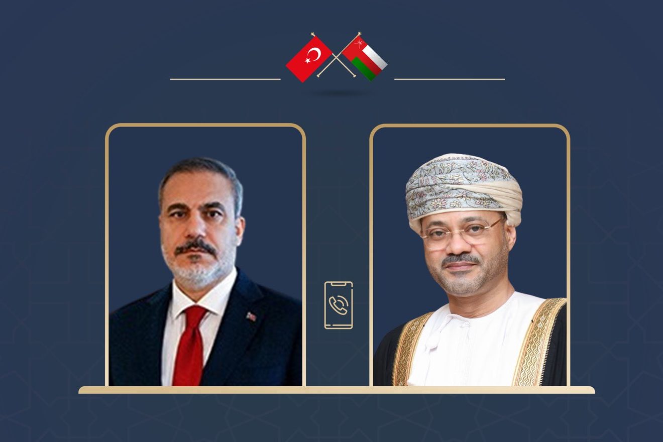 وزير الخارجية ونظيره التركي يستعرضان في اتصال هاتفيّ العلاقات الثنائية