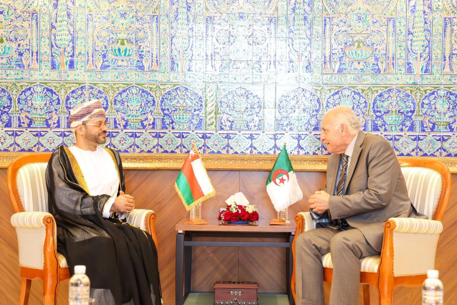 Sayyid Badr in talks with  Algerian Foreign Minister