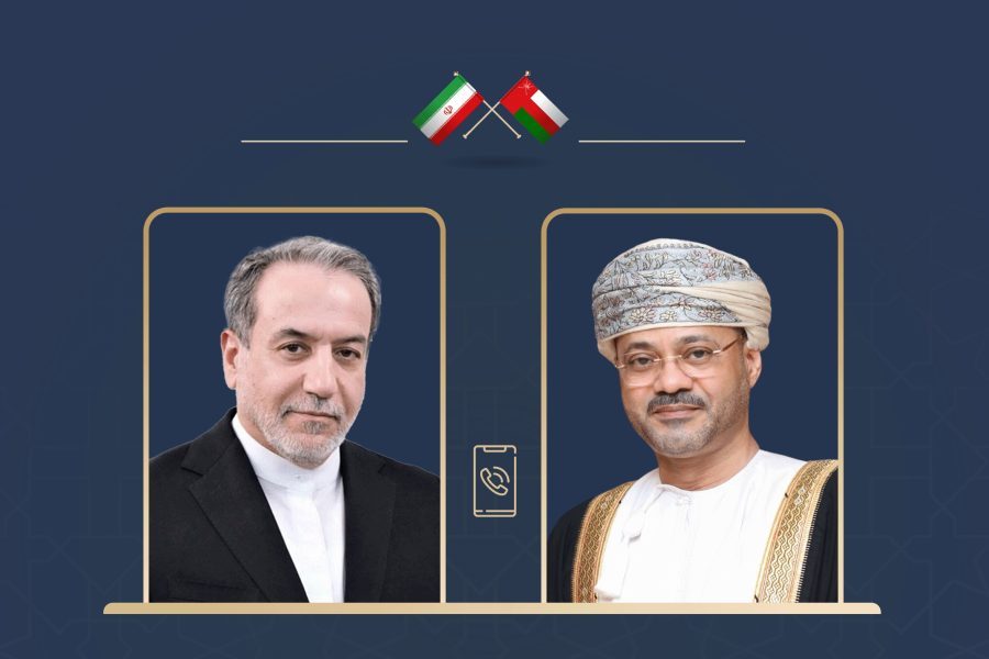 Minister discusses regional developments with Iranian counterpart