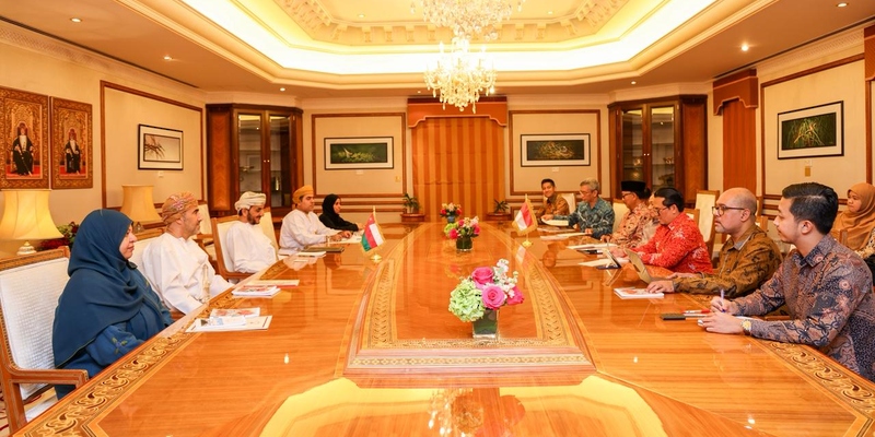 Oman and Indonesia hold a round of political consultations