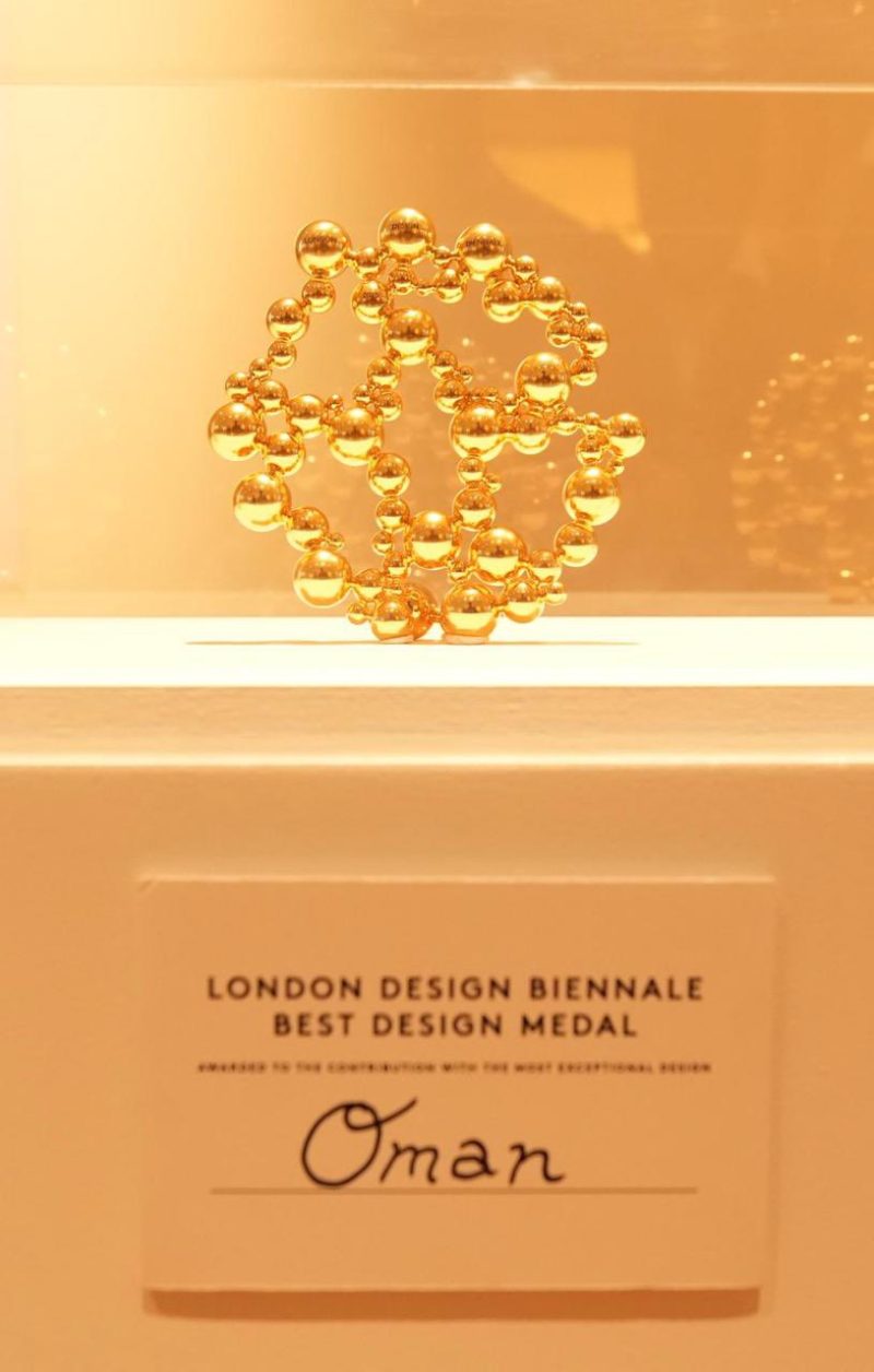 المملكة المتحدة: جناح سلطنة عمان يفوز بجائزة أفضل تصميم فني