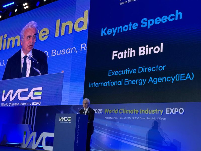 South Korea: Ambassador attends Climate Industry Expo