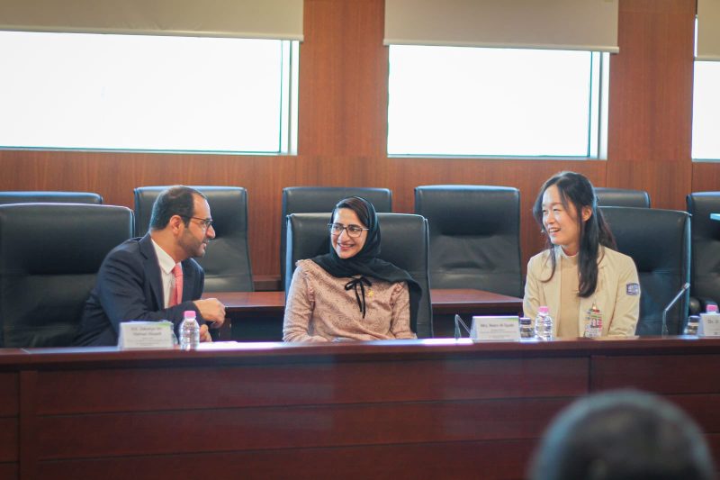 كوريا الجنوبية: السفير يحضر توقيع مذكرة تفاهم للتعاون في المجال الطبي