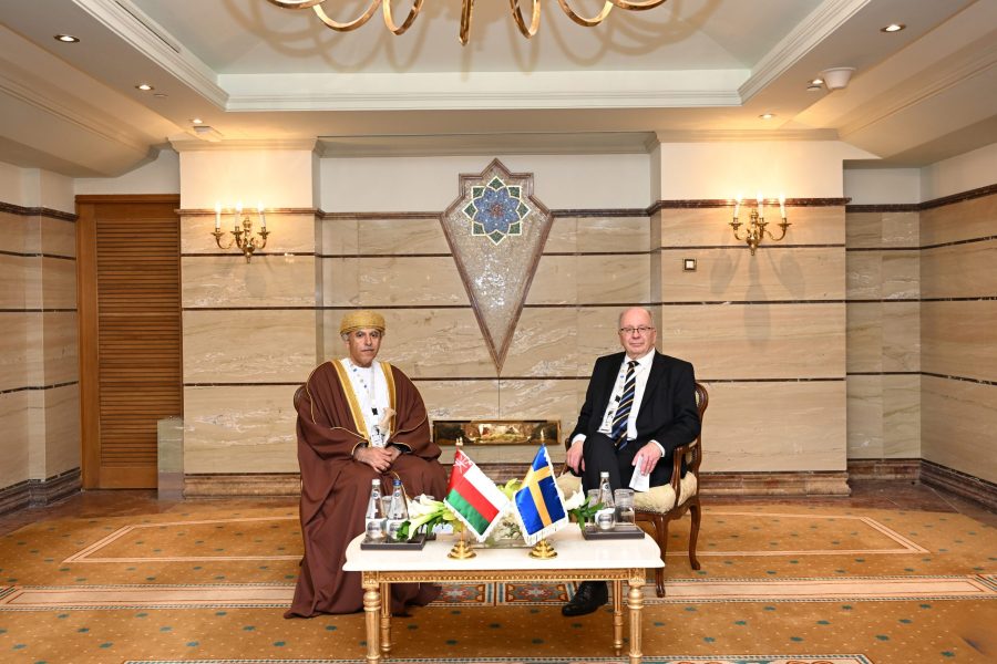 Administrative Undersecretary meets Sweden’s State Secretary in Kuwait