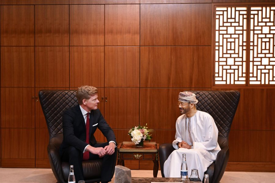 Minister meets UN Special Envoy for Yemen