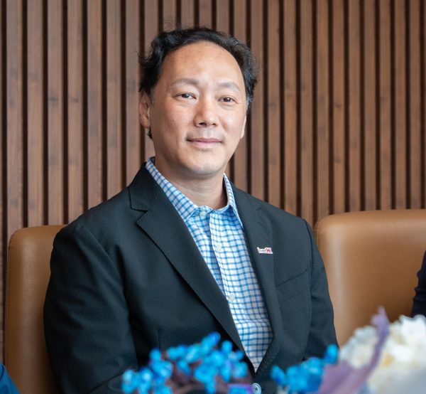 Oman and Hong Kong explore cooperation opportunities