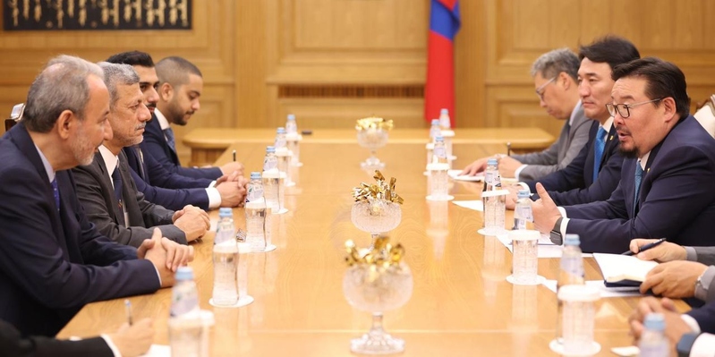 مناقشة فرص التعاون في المجالات الاستثمارية بين سلطنة عمان ومنغوليا