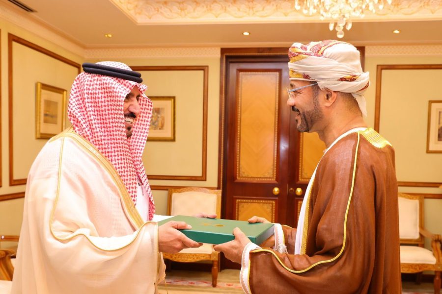 His Majesty receives written message from Custodian of Two Holy Mosques