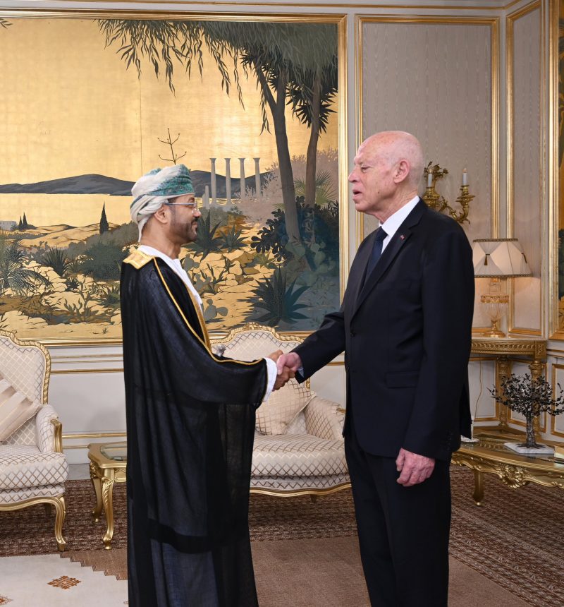 فخامة الرئيس التونسي يستقبل معالي السيد وزير الخارجية
